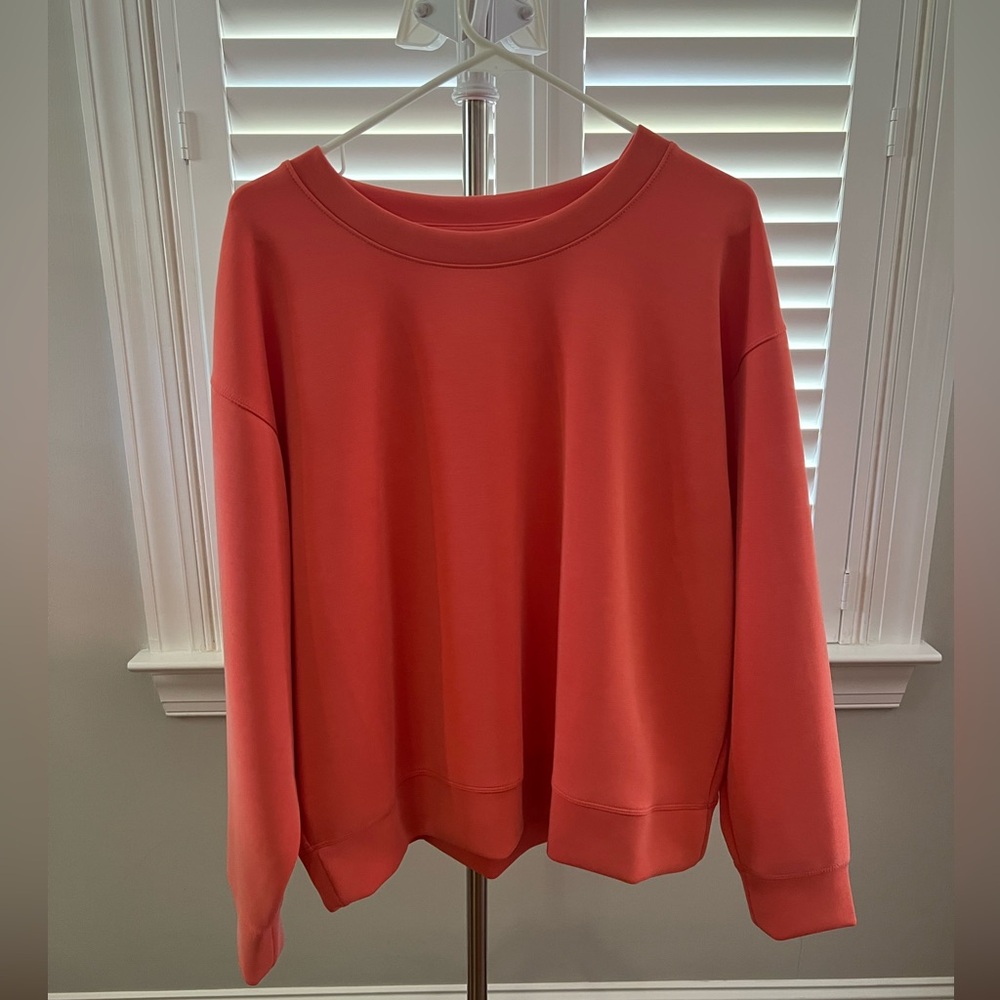 Women’s Crewneck Sweatshirt
